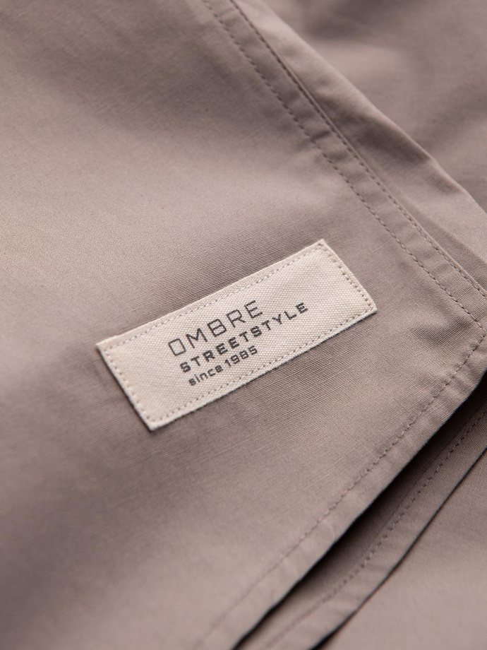 Koszula męska z krótkim rękawem i kubańskim kołnierzem - ciemnobeżowa V3 OM-SHSS-0168