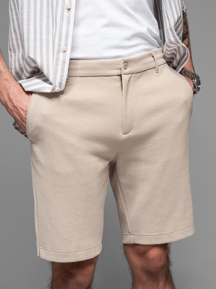 Męskie krótkie spodenki SLIM FIT z melanżowej strukturalnej dzianiny – piaskowe V3 OM-SRCS-0166