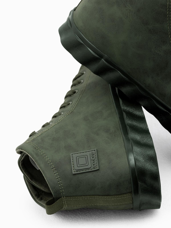 Męskie wysokie trampki z ozdobną falowaną podeszwą – oliwkowe V3 OM-FOTH-0126