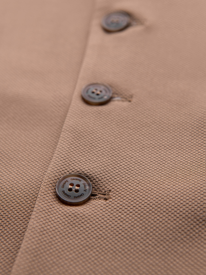 Dopasowana elegancka kamizelka męska z elastanem i klapami – brązowa V1 OM-BLZV-0145