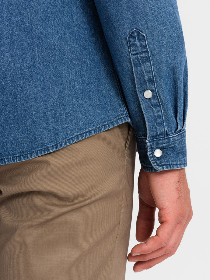 Koszula męska jeansowa na zatrzaski z kieszonkami - niebieska V2 OM-SHDS-0115