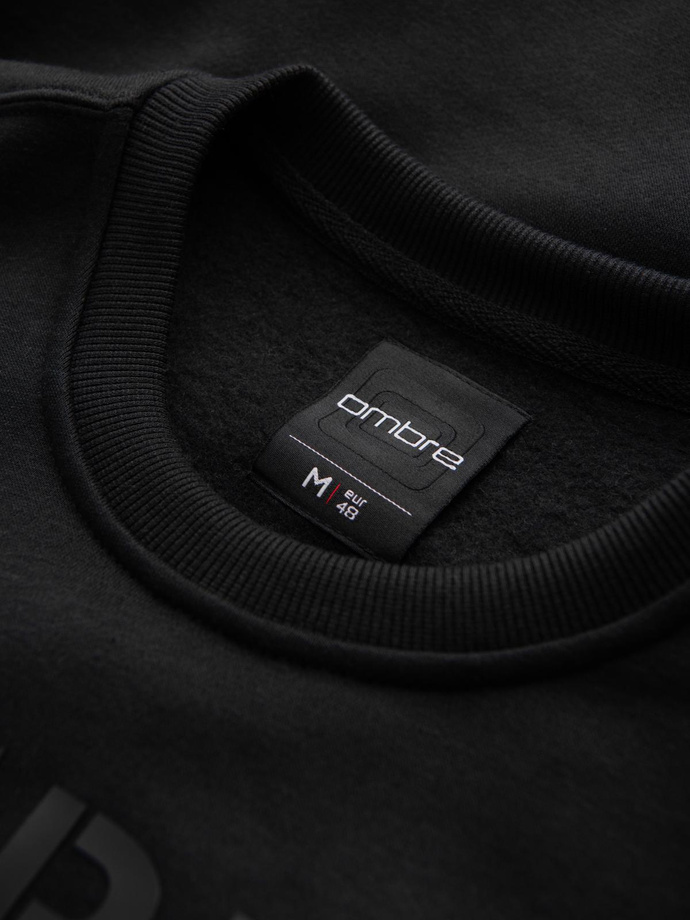 Klasyczna dresowa męska bluza z napisem – czarna V4 OM-SSPS-0181