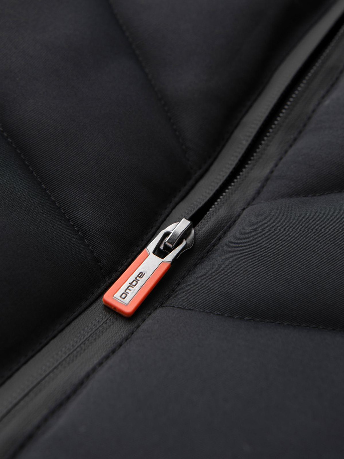 Pikowany męski bezrękawnik z neonowymi akcentami – czarny V4 OM-JAVJ-0210