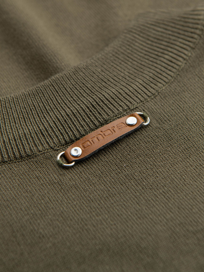 Sweter męski z wiskozą i rozpinanym dekoltem – oliwkowy V1 OM-SWZS-0124