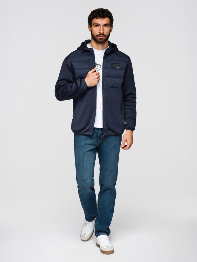 Lekka kurtka męska z łączonych materiałów z kapturem i ozdobnym pikowaniem – granatowa V4 OM-JANP-0160