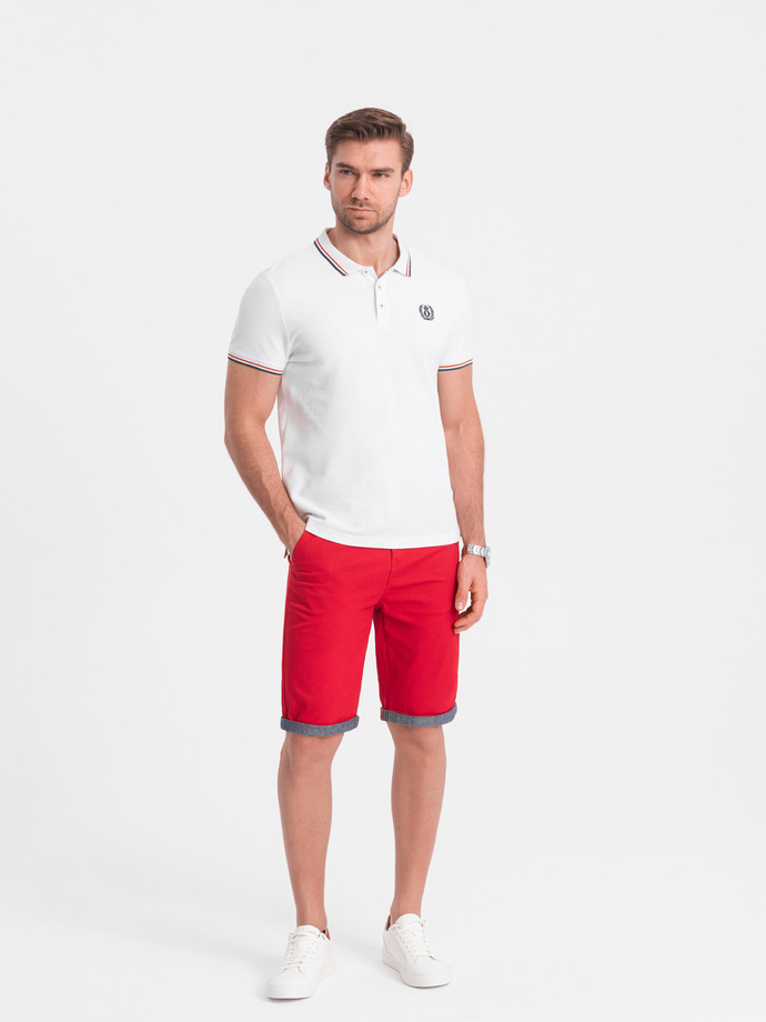 Men's chinos shorts with contrasting turn-up - red V1 W421