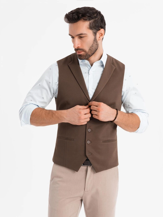 Fitted men's structured knit vest with lapels - brown V2 OM-BLZV-0144