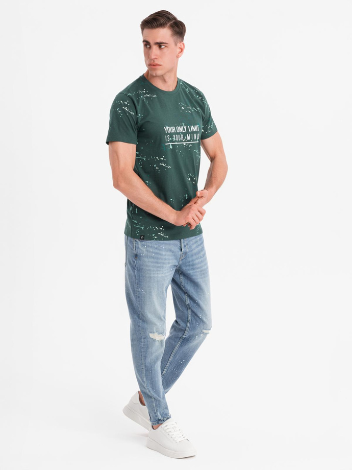 Men's printed t-shirt with round neckline - green V3 OM-TSFP-0187