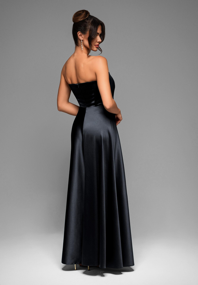 Evening dress LA-OM-DLR004 Regular Fit black