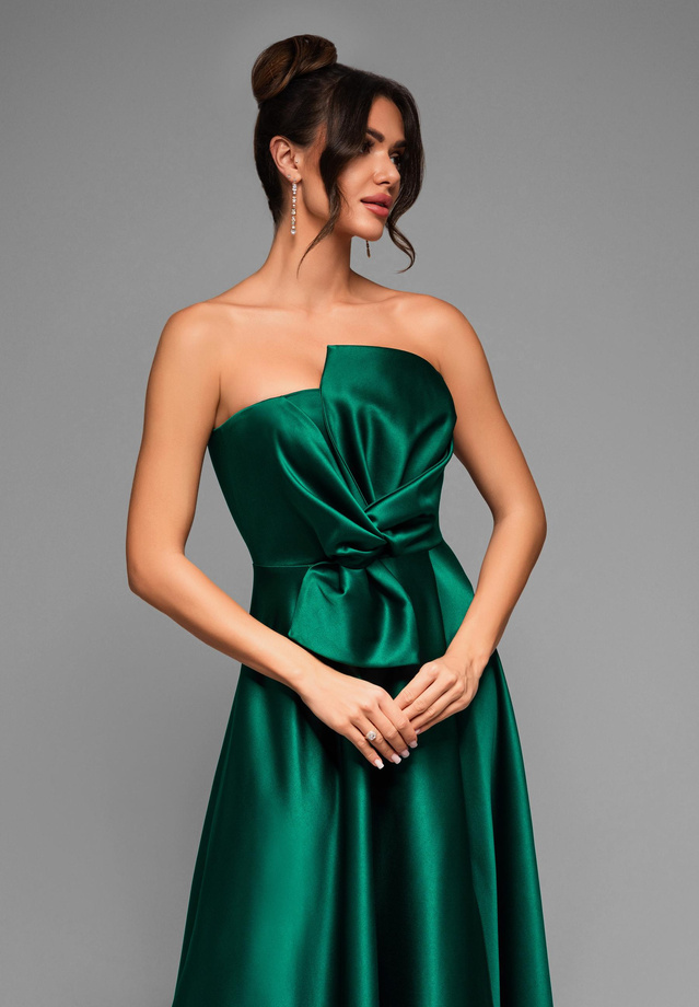 Evening dress LA-OM-DLR004 Regular Fit green