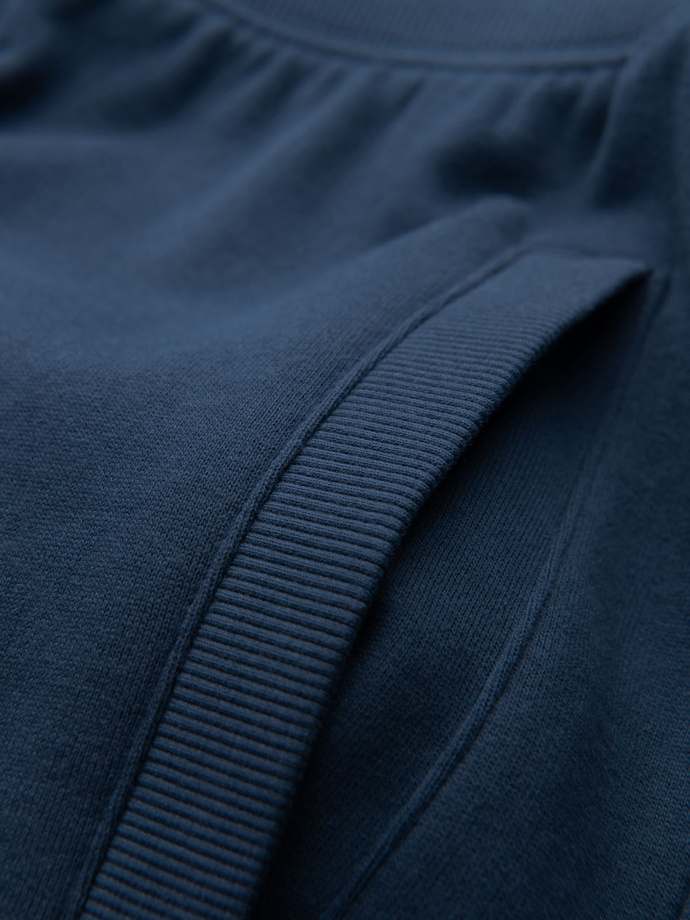 Męskie spodenki dzianinowe ze ściągaczem i kieszeniami - ciemnoniebieskie V4 OM-SRBS-0139