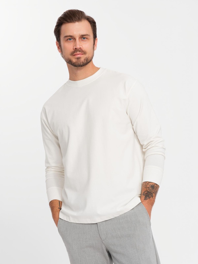 Męski bawełniany longsleeve LOOSE FIT z okrągłym dekoltem – kremowy V2 OM-LSBC-0129 