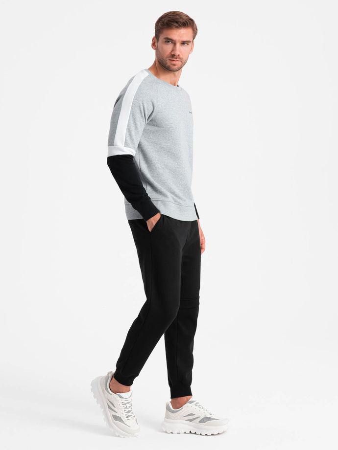 Trójkolorowa męska bluza dresowa z raglanowymi rękawami – szara V1 OM-SSNZ-22FW-003