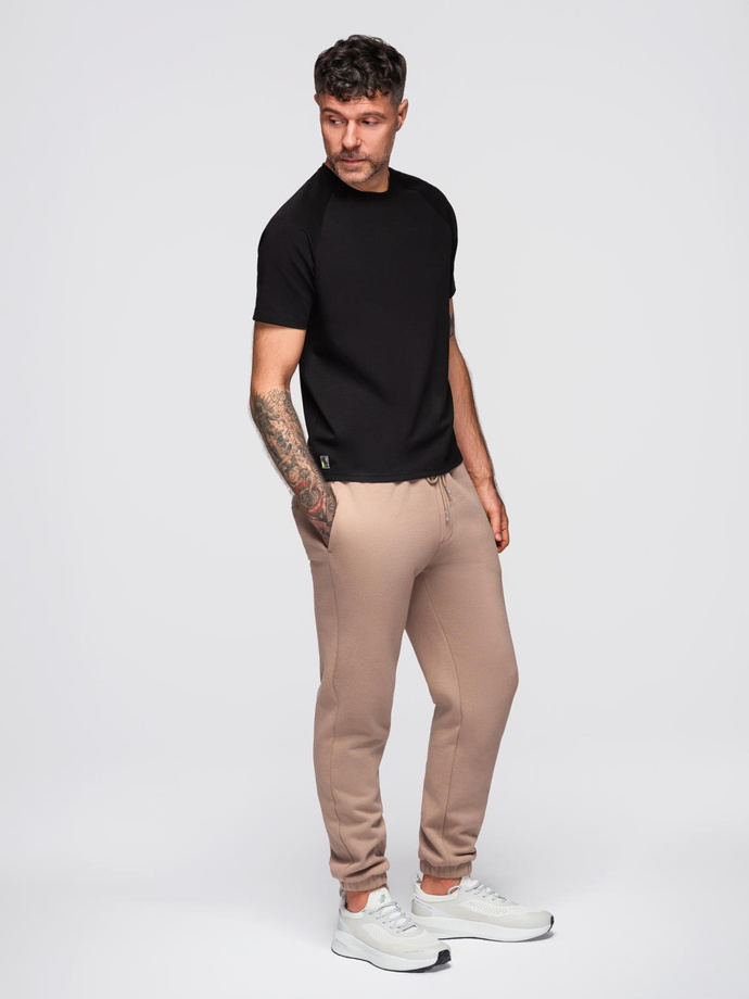 Men's COMFORT FIT T-shirt with raglan sleeves - black V2 OM-TSCT-0240