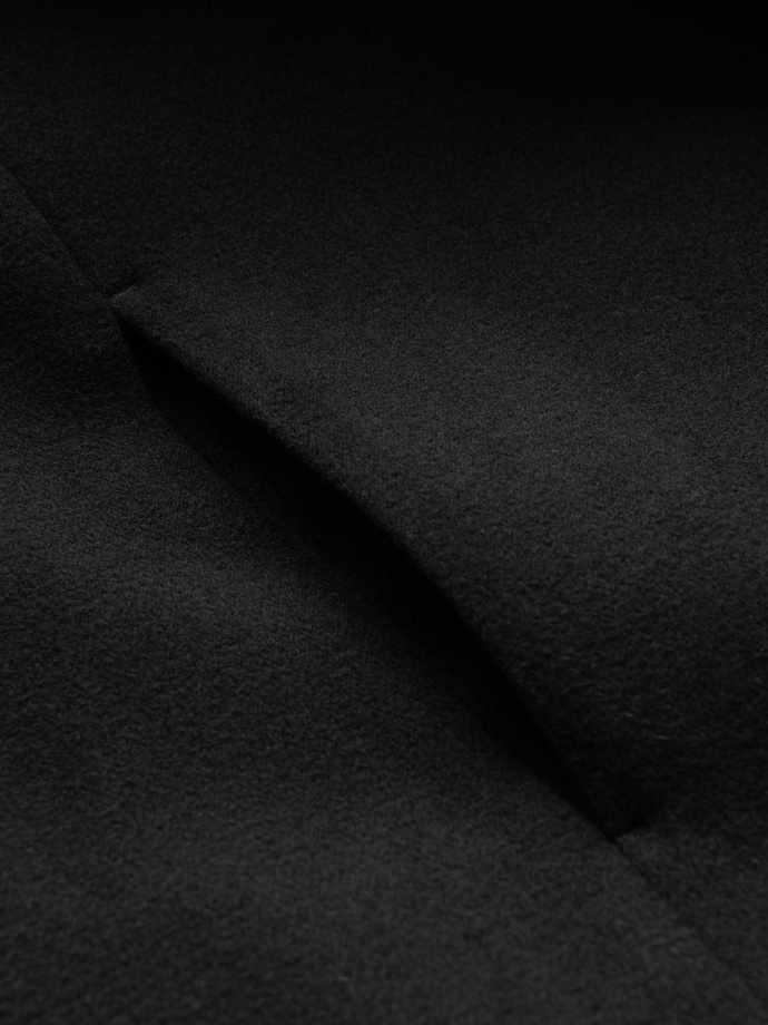 Męski płaszcz z wysokim kołnierzem i asymetrycznym zapięciem – czarny V2 OM-COWC-0120