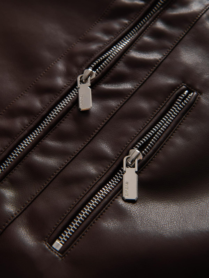 Kurtka męska z imitacji skóry ze stójką - ciemnobrązowa V1 OM-JAFL-0109