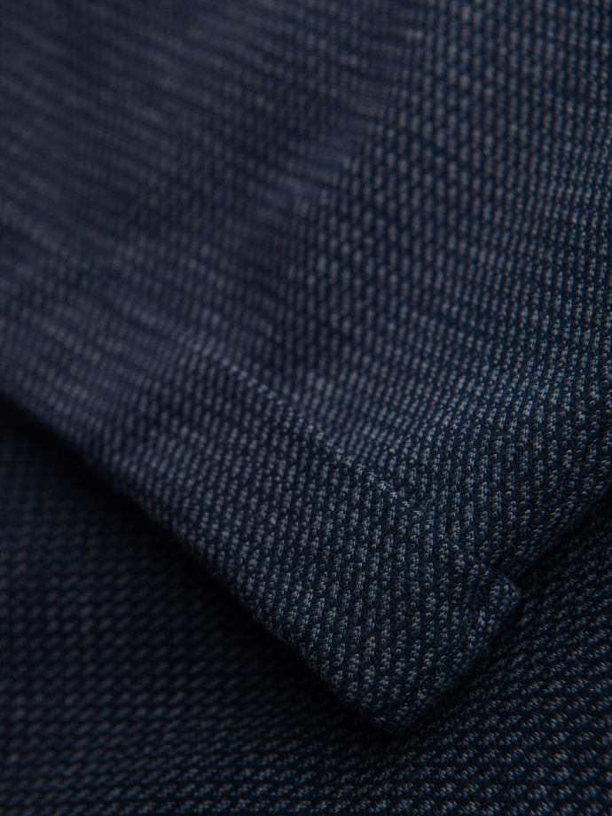 Męskie krótkie spodenki na gumce ze strukturalnej dzianiny – granatowe V1 OM-SRCS-0177