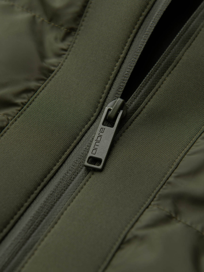 Pikowana męska kurtka bomberka z wysokim kołnierzem – ciemnooliwkowa V3 OM-JALP-0140