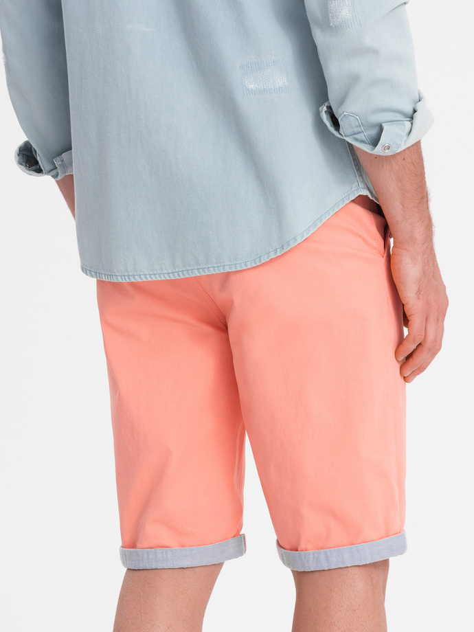 Men's chinos shorts with contrasting turn-up - salmon V9 W421
