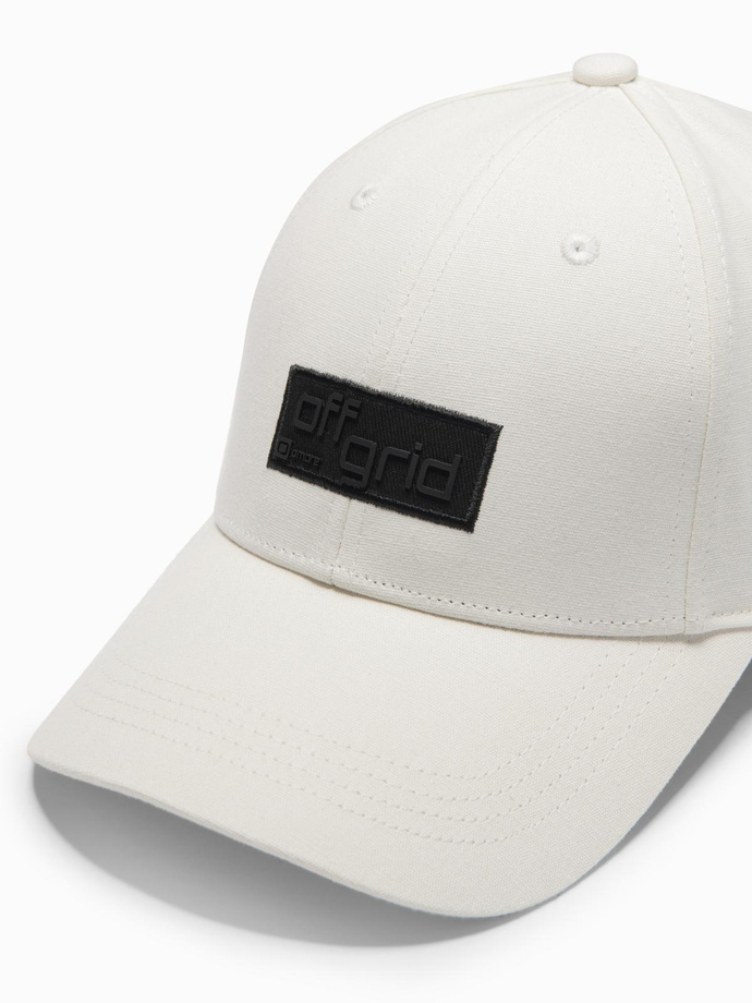 Men's baseball cap with visor and rectangular patch - cream V2 OM-ACCS-0104