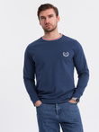 Męski bawełniany longsleeve z dekoltem U w paski i haftem – ciemnoniebieski V3 OM-LSCL-0128