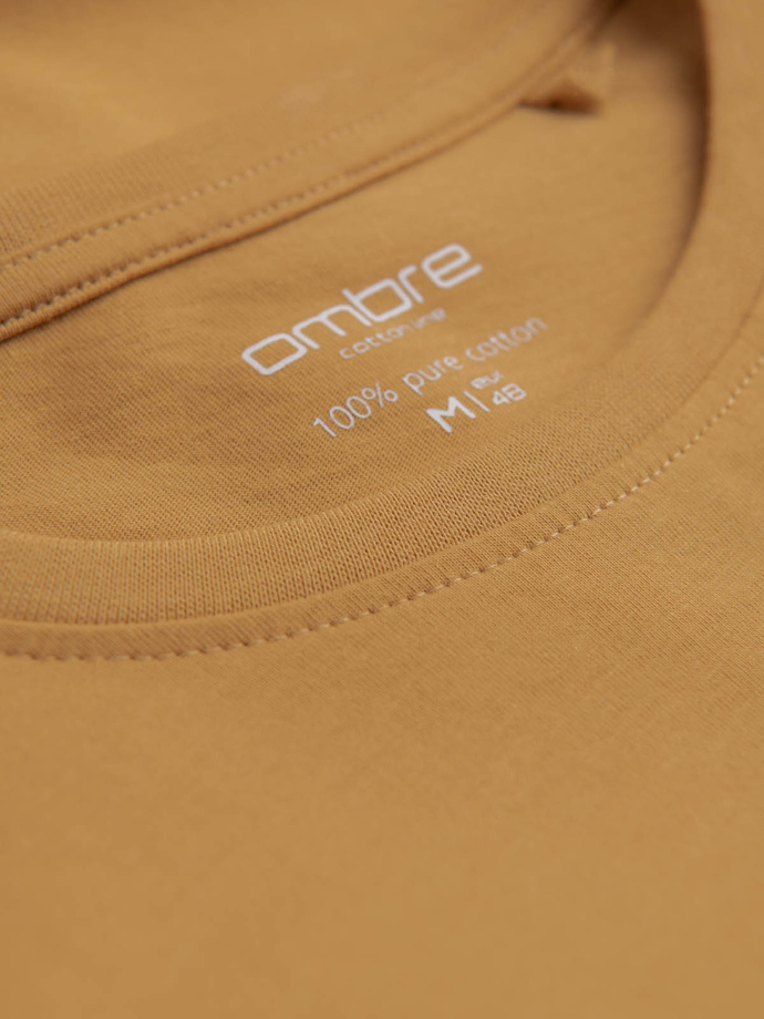 Męski longsleeve BASIC z okrągłym dekoltem - musztardowy V10 OM-LSBL-0106