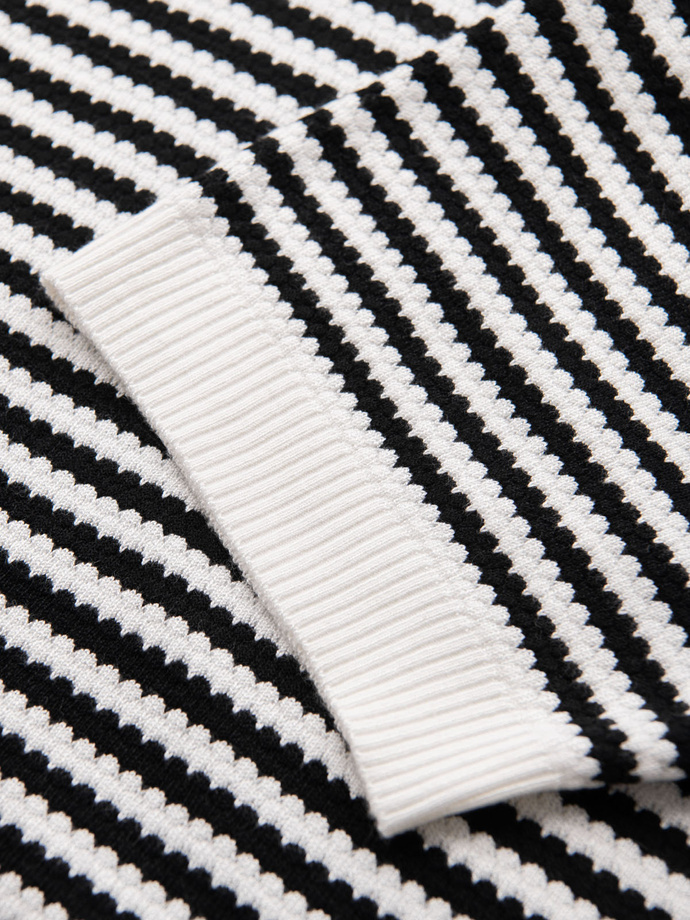 Men's knitted buttonless polo shirt with navy stripes - black and white V1 OM-POSS-0161
