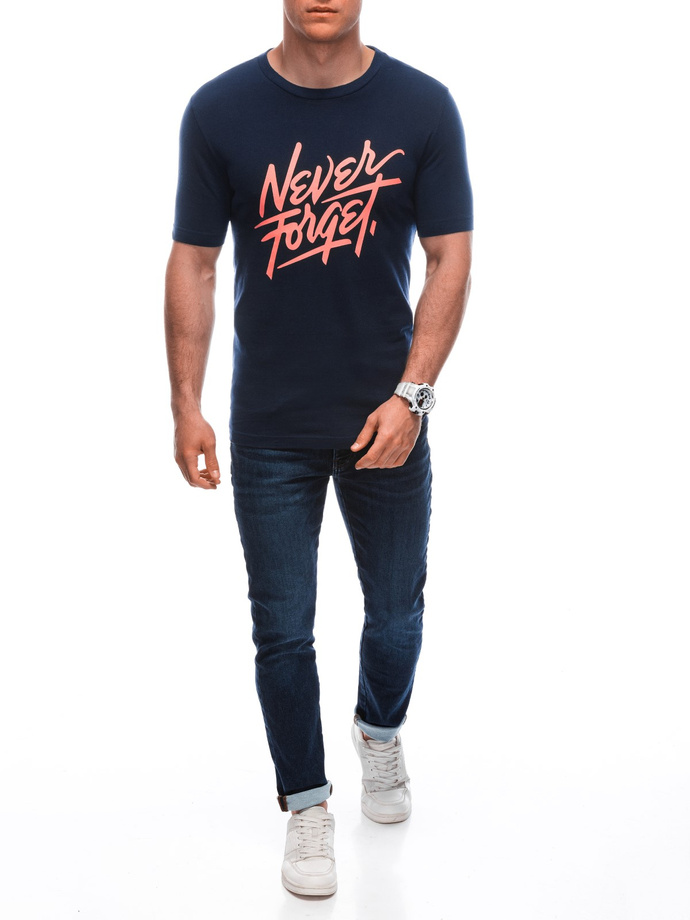 T-shirt męski z nadrukiem S1935 - granatowy