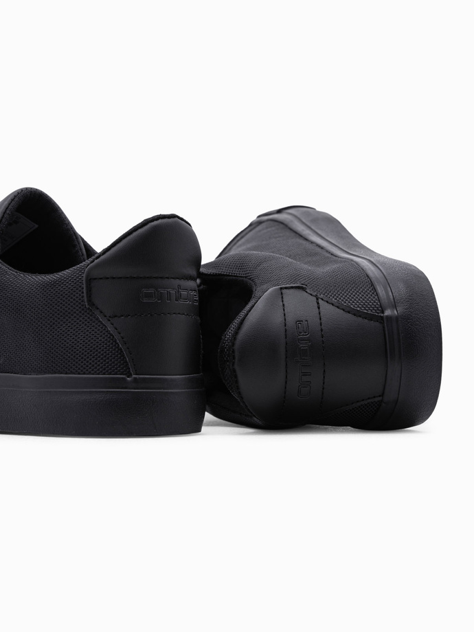 One-color casual men's sneakers with combined materials - black V1 OM-FOCS-0105