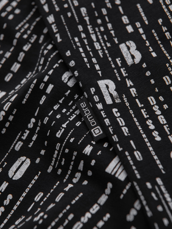 Bawełniana koszulka z nadrukiem i okrągłym dekoltem – czarna V2 OM-TSFP-0225