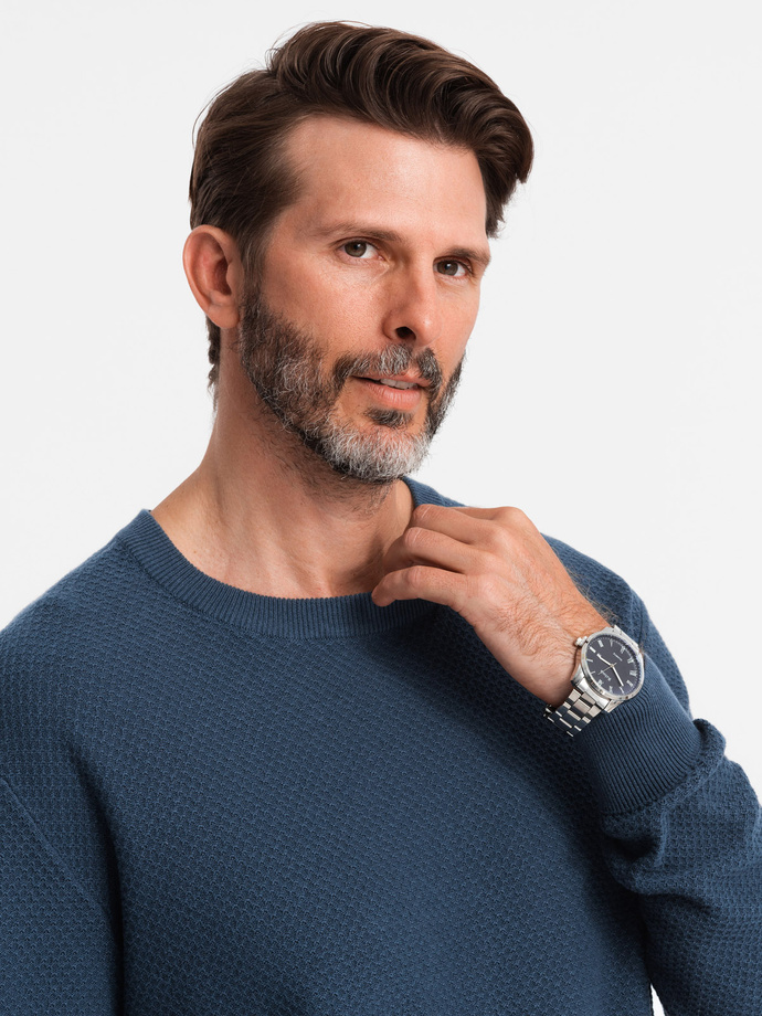 Men's RELAXED FIT knitted diamond-knit sweater - navy blue V2 OM-SWSW-0110