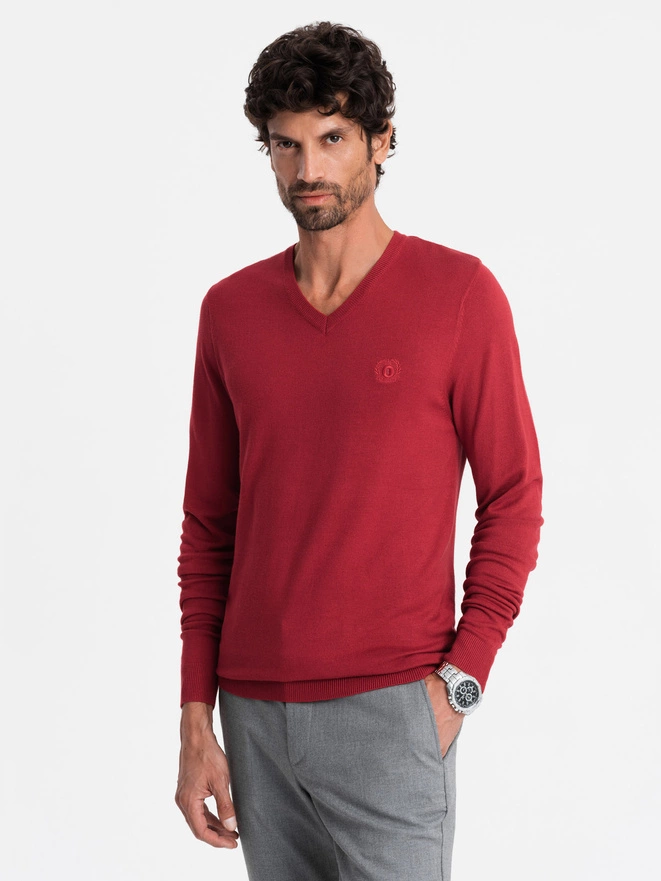 Men's elegant V-neck BASIC sweater with viscose - red V20 OM-SWBS-0107