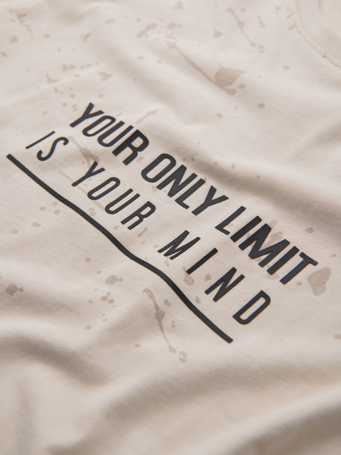 T-shirt męski z nadrukiem i okrągłym dekoltem – kremowy V2 OM-TSFP-0187