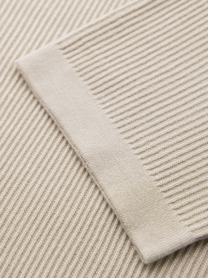 Męski t-shirt dzianinowy z guzikami przy dekolcie – jasnoszary V3 OM-TSCT-0254