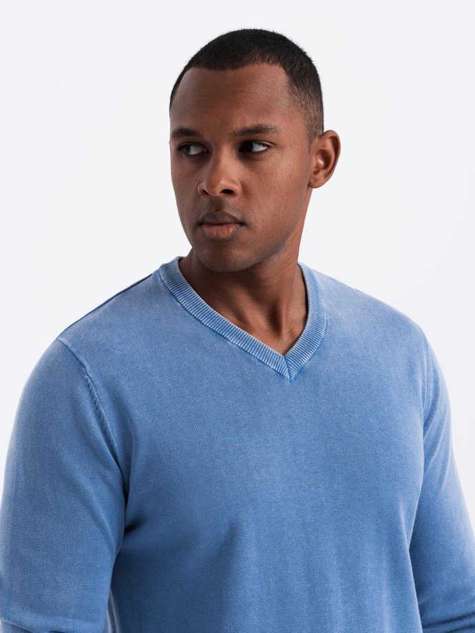 Men's wash sweater with v-neck - blue V4 OM-SWOS-0108