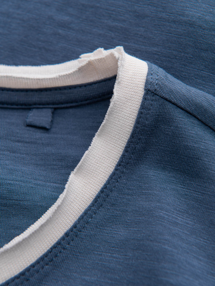 T-shirt męski z surowym wykończeniem – ciemnoniebieski V3 OM-TSCT-22SS-004