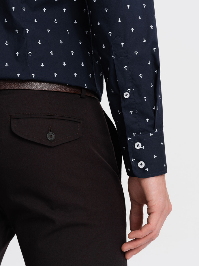 Klasyczna męska bawełniana koszula SLIM FIT w kotwice - granatowa V2 OM-SHCS-0156
