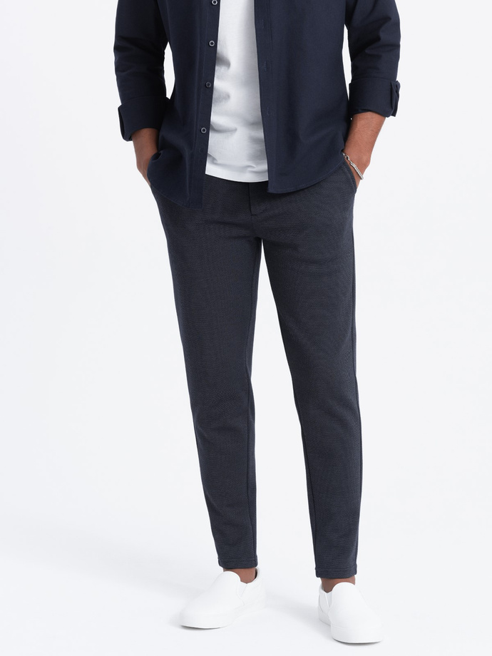 Spodnie męskie CARROT ze strukturalnej dwukolorowej dzianiny - granatowe V1 OM-PACP-0168