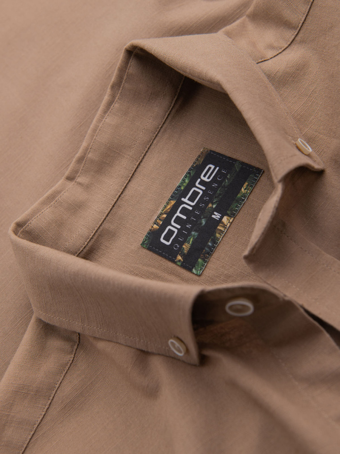 Koszula męska lniana z klasycznym kołnierzykiem i kieszeniami REGULAR FIT – jasnobrązowa V7 OM-SHCS-0134