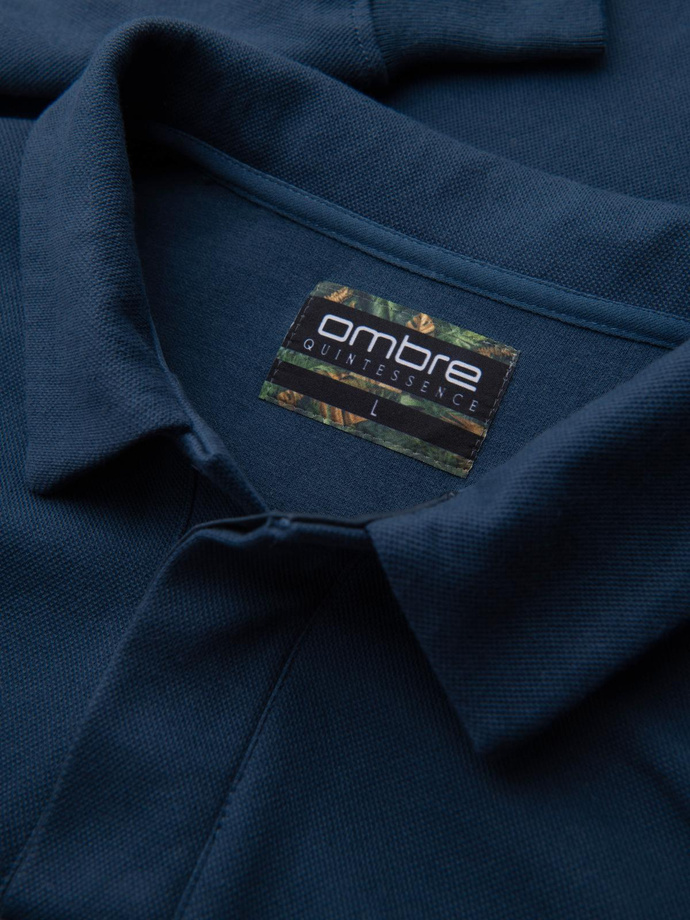 Bluza męska z kołnierzykiem polo ze strukturalnej dzianiny - ciemnoniebieska V5 OM-SSNZ-0149