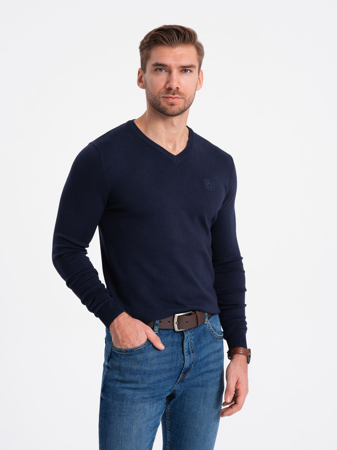 Elegant men's sweater with a v-neck - navy blue V22 OM-SWBS-0107