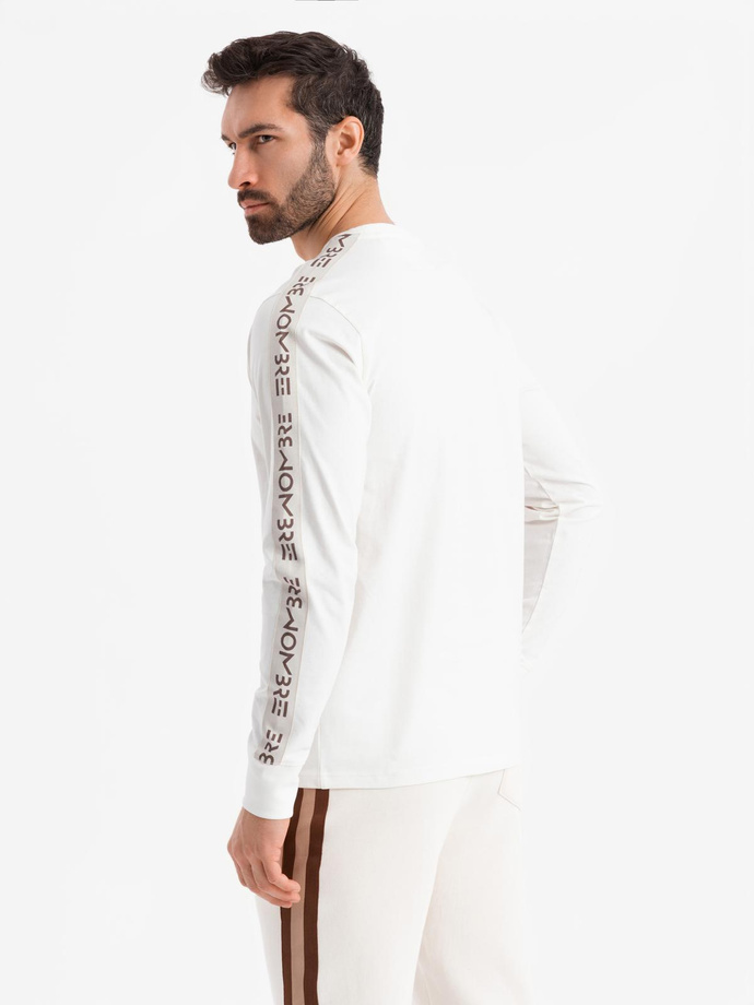Men's cotton U-neck longsleeve with piping and chest print - broken white V3 OM-LSCL-0127