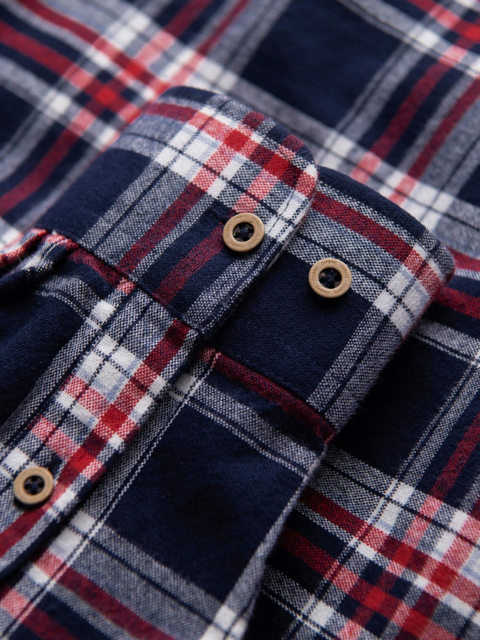 Men's flannel shirt with buttoned pockets - red and navy blue OM-SHCS-0137