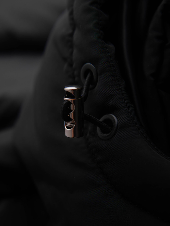 Kurtka pikowana męska z wysokim kołnierzem i kapturem – czarna V1 OM-JALJ-0266