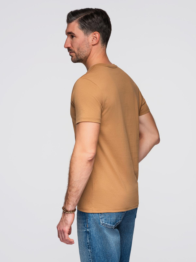 Men's BASIC classic cotton T-shirt with a v-neck - brown V9 OM-TSBS-0237