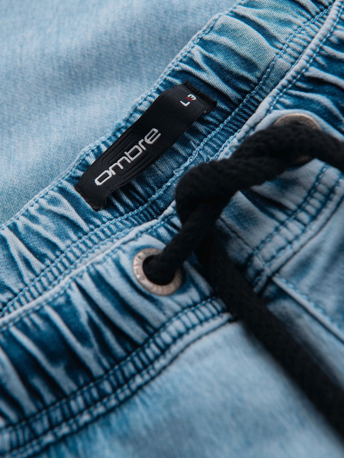 Men's short denim shorts with decorative stitching - light blue V2 OM-SRDS-0135