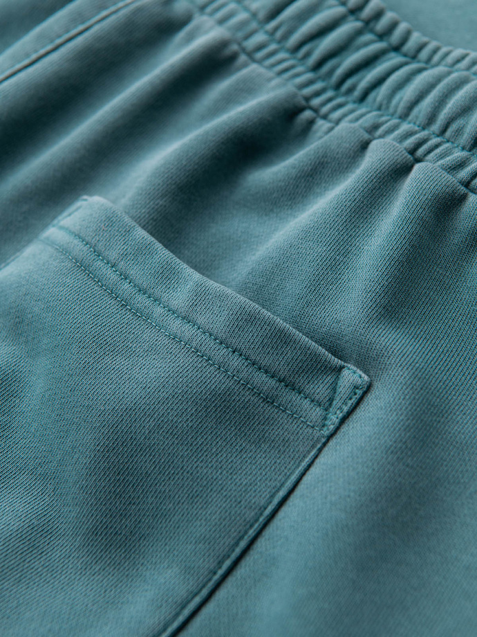 Męskie krótkie spodenki dresowe RELAXED FIT w stylu athleisure – turkusowe V1 OM-SRWS-0122
