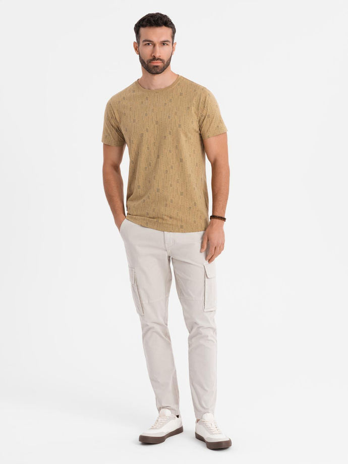 Koszulka bawełniana z nadrukiem i okrągłym dekoltem – ciemnooliwkowa V3 OM-TSFP-0225