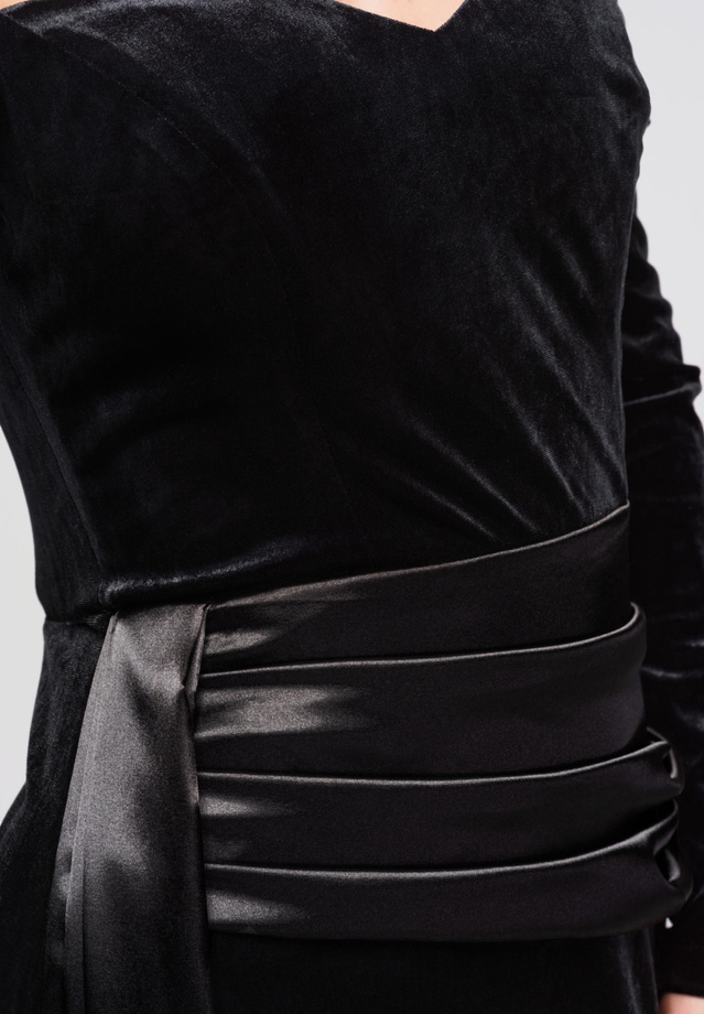 Sukienka wieczorowa LA-OM-DLR254 - black