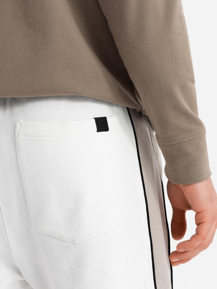 Men's short sweat shorts with wide stripes - broken white V1 OM-SRSK-0182